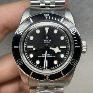 Tudor Black Bay 41mm Super Clone Watch | Luxury Cash on Delivery 1118680396