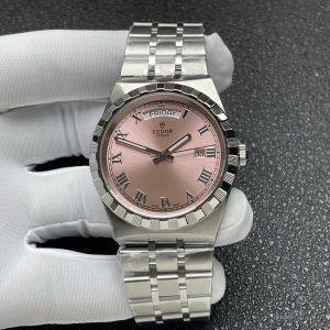 Premium Tudor Black Bay Replica: Luxury Super Clone Watch for Men 1071781216