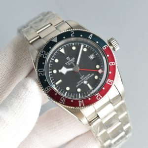 Tudor Black Bay GMT Super Clone Watch | Premium Cash on Delivery 1104037802 - side view | Black Bay